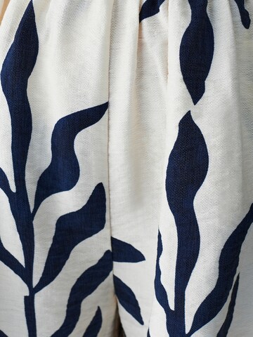 Pantaloni 'Kady' di St MRLO in bianco