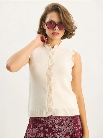 Bianco Lucci Gebreide bodywarmer in Wit: voorkant