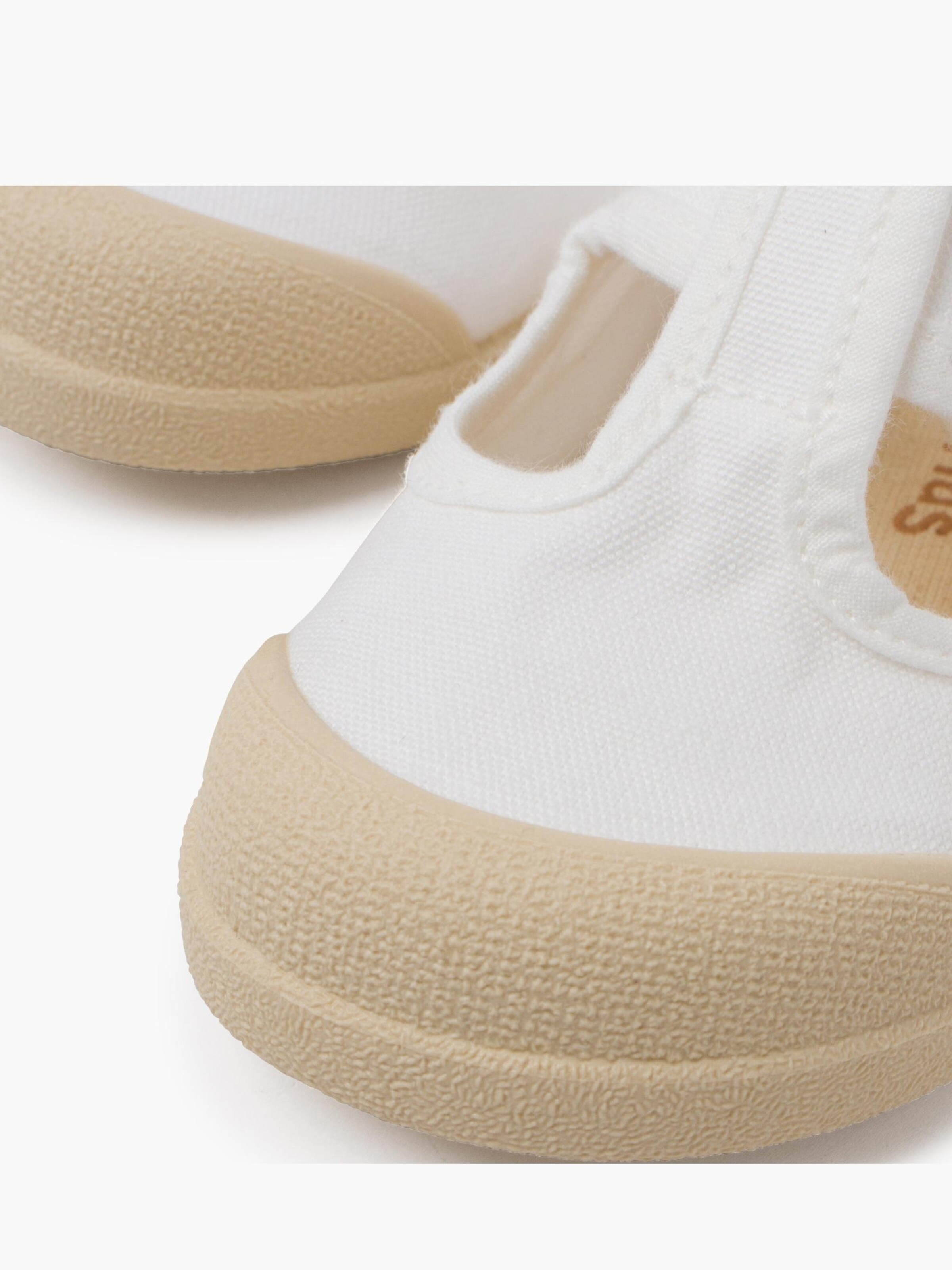 Pisamonas First-step shoe in White