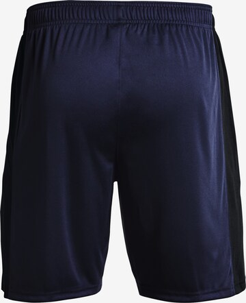 UNDER ARMOURregular Sportske hlače 'Challenger' - plava boja