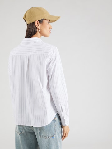 LEVI'S ® Blúz 'CLASSIC' - fehér