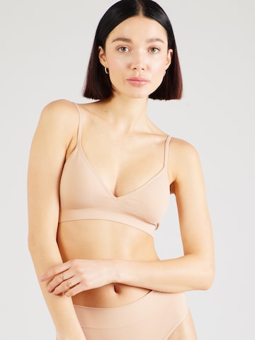 Triangle Soutien-gorge Lindex en beige : devant