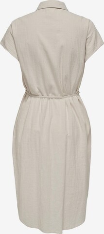 Robe ONLY en beige