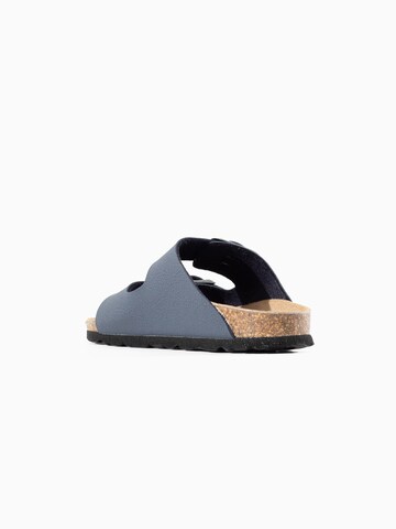 Bayton Sandals & Slippers 'Atlas' in Blue