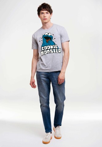 LOGOSHIRT T-Shirt 'Krümelmonster - Sesamstrasse' in Grau
