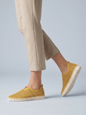 ILSE JACOBSEN Slip-Ons 'FLATS' in Yellow: front