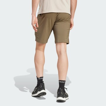 ADIDAS TERREX - regular Pantalón de montaña 'Xperior' en verde