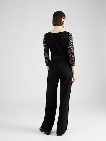 SWING - Jumpsuit en negro