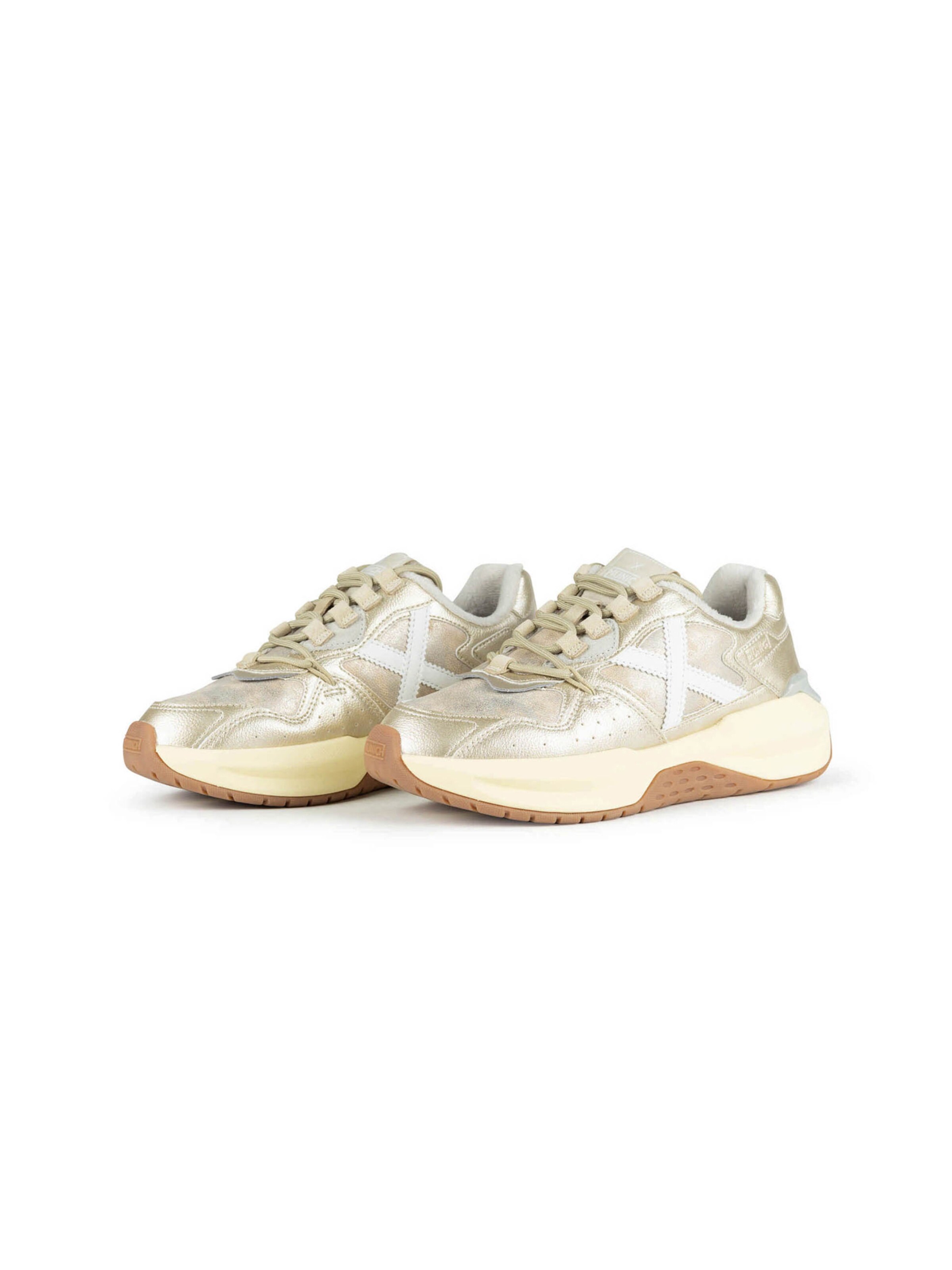 Sneaker bassa 'NEXA' di MUNICH in oro: frontale