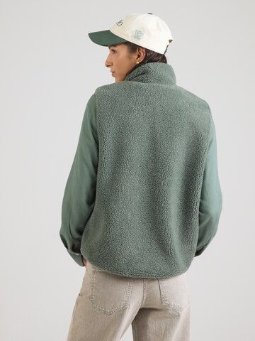 Gilet 'VMJosefine' VERO MODA en vert