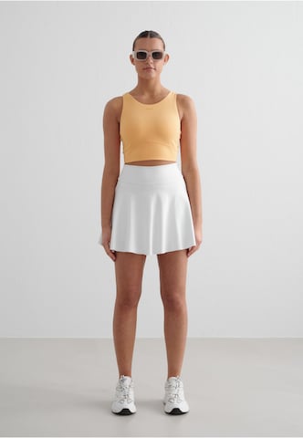 Jupe de sport 'Sense' Aim'n en blanc