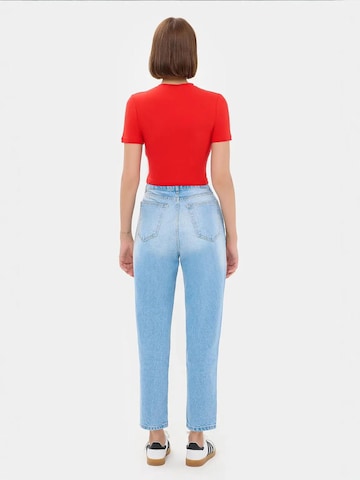 Hiccup Shirt in Rood