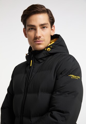 HOMEBASE Winterparka in Schwarz