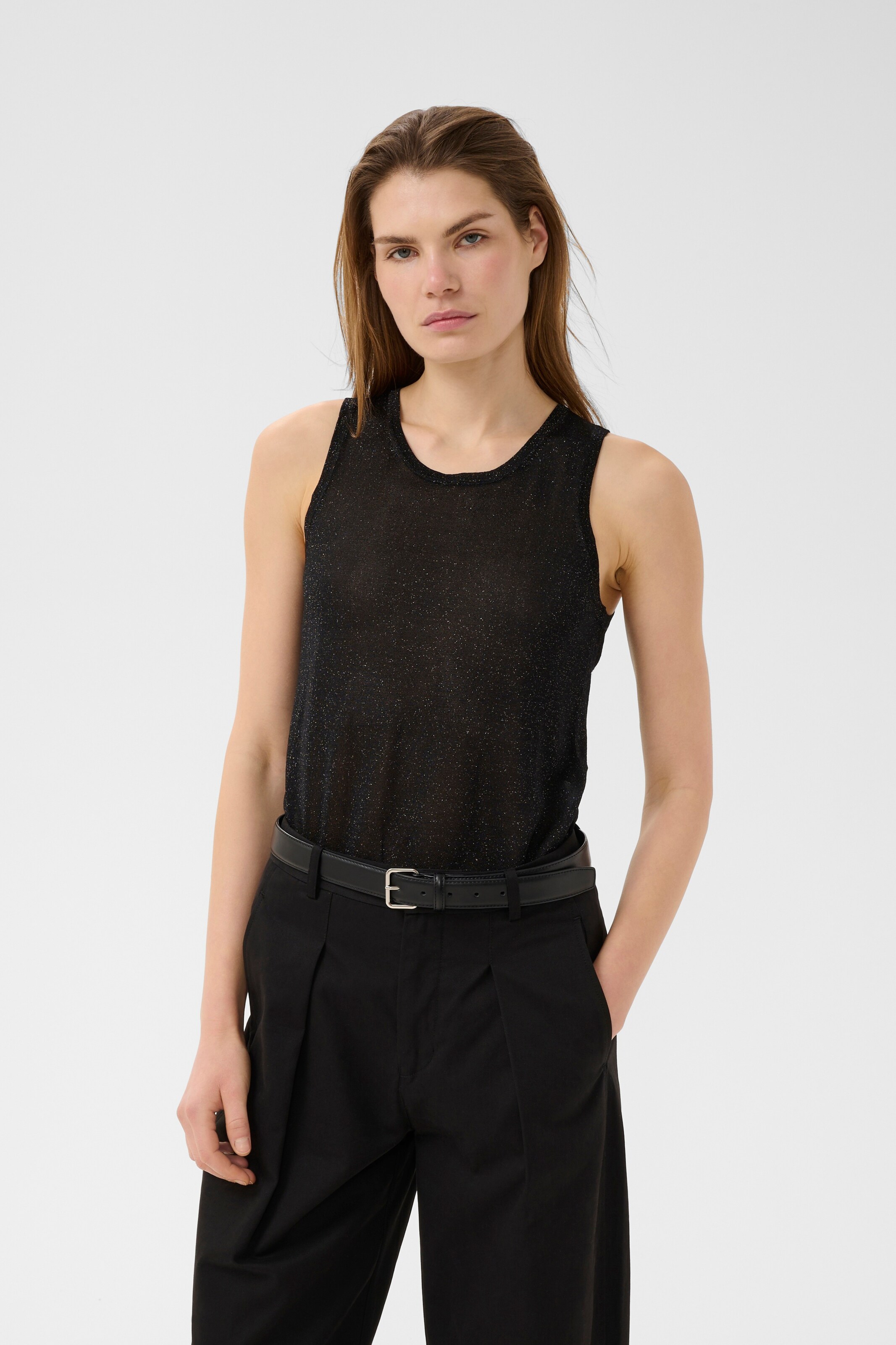 InWear - Colete em preto: frente