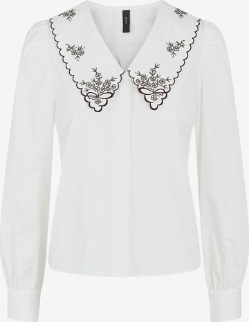 Y.A.S Blouse 'Line' in White: front