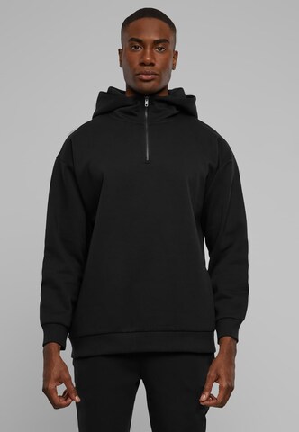 Urban Classics Sweatshirt in Black: front