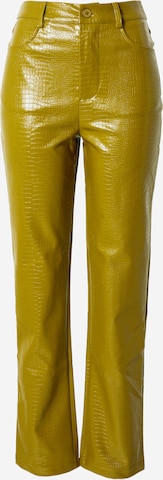 Daisy Street Regular Pants in Green: front