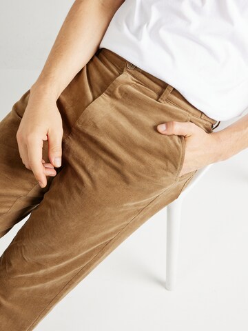 ABOUT YOU x Jaime Lorente Regular Trousers 'Caspar' in Brown