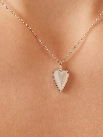 Chaîne Lucardi en argent : devant