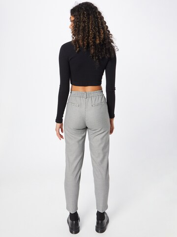 Coupe slim Pantalon chino 'LISA' OBJECT en noir