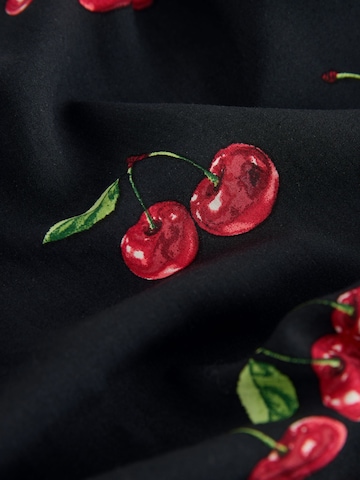 Robe Next en noir