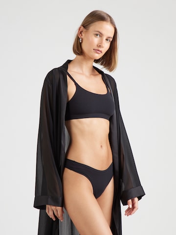 String 'ONLPEACHY' ONLY en noir