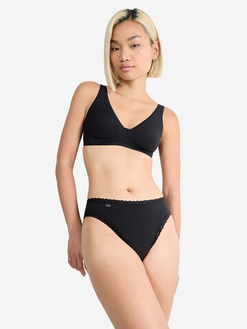 SLOGGI Slip '24/7 Cotton Lace' in Black: front