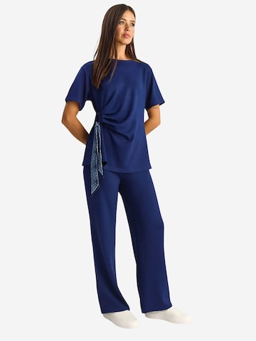 Bianco Lucci - Roupa de casa 'Zweiteiliges Set' em azul: frente