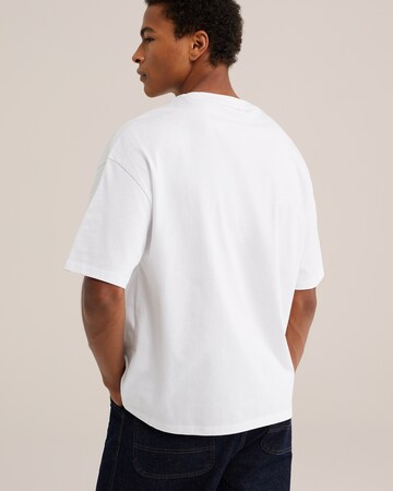 Tricou de la WE Fashion pe alb