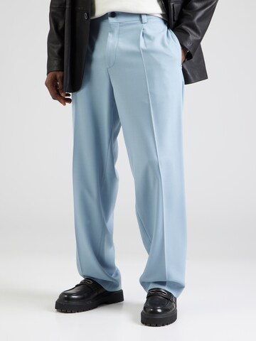 HUGO Loose fit Pleat-Front Pants in Blue: front