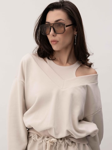 Sweat-shirt 'VALLURE' FEMSSY en beige