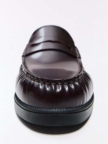 Bershka Slipper in Rot