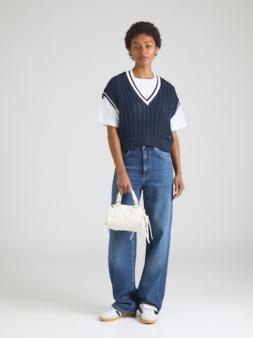 Pulover de la Tommy Jeans pe albastru