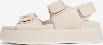 TOMMY HILFIGER Sandale in Beige: Vorderseite