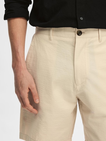SELECTED HOMME Regular Chino trousers 'KARL' in Beige