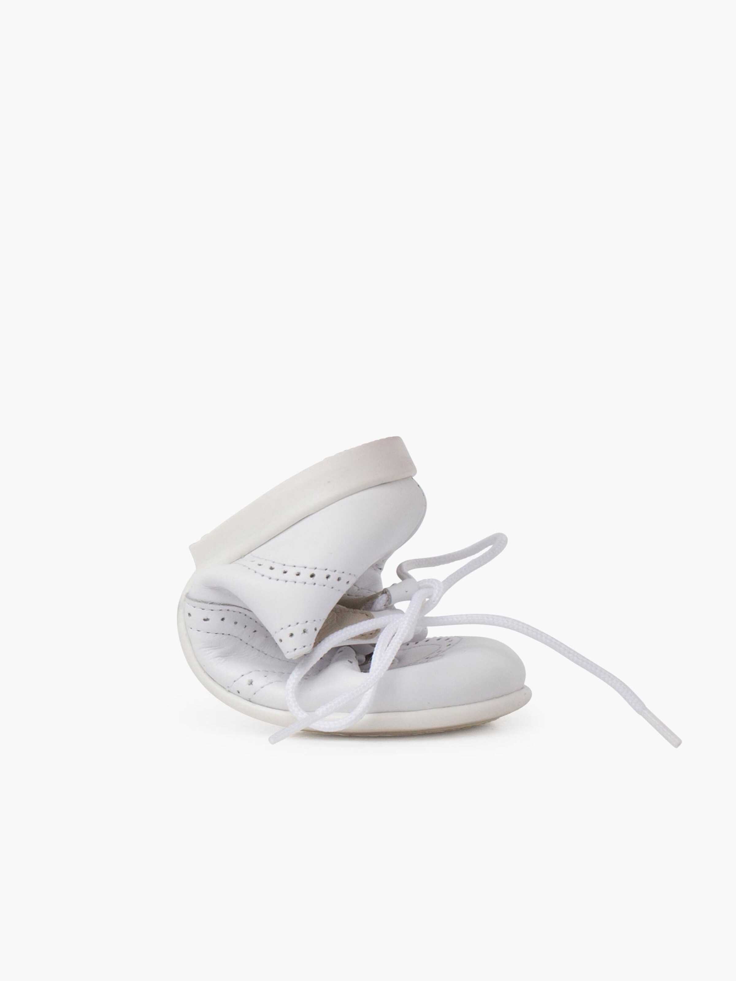 Pisamonas Flats in White