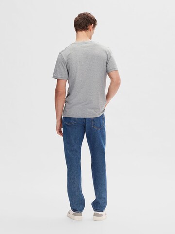 SELECTED HOMME - Camiseta 'Aspen' en gris