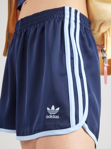 ADIDAS ORIGINALS - Loosefit Pantalón 'Adicolor' en azul