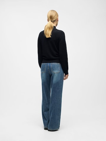 OBJECT Sweater in Black