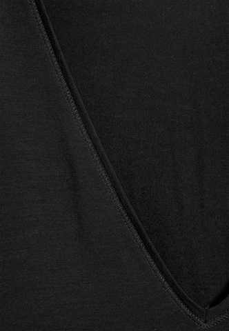 WEEKDAY T-shirt 'Susie' i svart