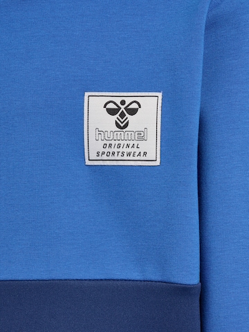 Hummel Sportsweatshirt 'Ozzy' in Blau