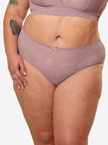 Panty 'LACE BASIC' di SugarShape in lilla: frontale