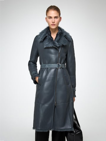 V S P Winter coat 'Lyza' in Blue