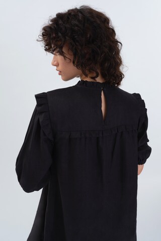 Robe 'Fanya' Aligne en noir