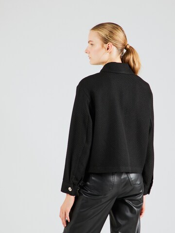 Veste mi-saison 'EMILY' ONLY en noir