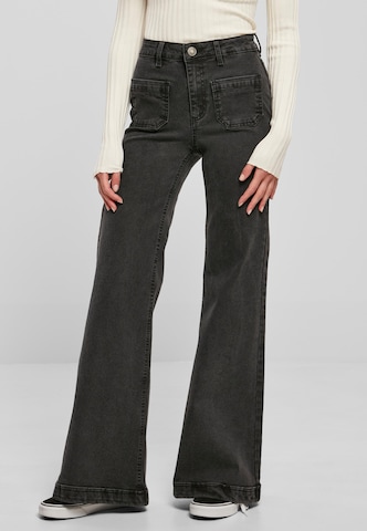 Urban Classics Boot cut Jeans in Black: front