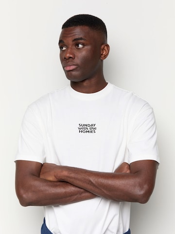 BALMOHK Bluser & t-shirts i hvid