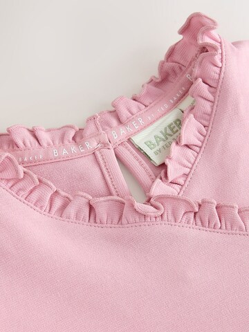 Robe Baker by Ted Baker en rose