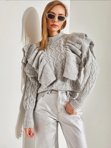 Bianco Lucci - Pullover em cinzento