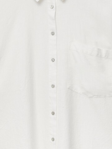 Camicia da donna di Pull&Bear in bianco